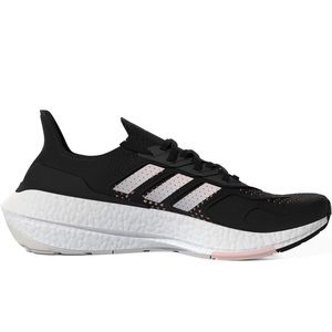 Adidas Women's black Ultraboost 22 Running athletic Shoe sneakers